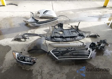 2018 Hyundai Elantra Value Edition z USA, uszkodzony, nr VIN 5NPD84LF0JH377966